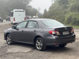 TOYOTA - COROLLA - 2013/2014 - Cinza - R$ 72.900,00