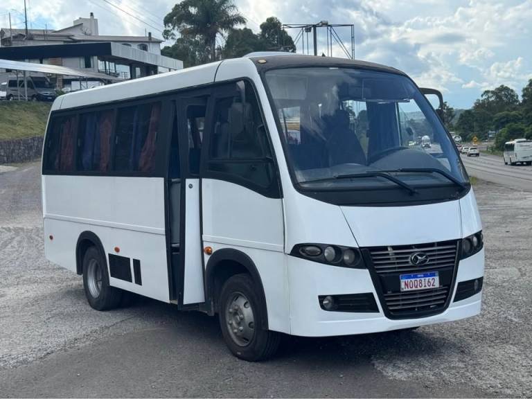 MARCOPOLO - VOLARE - 2012/2013 - Branca - R$ 195.000,00