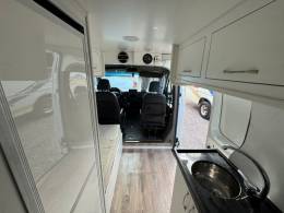 RENAULT - MASTER - 2016/2017 - Branca - R$ 295.000,00