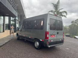 FIAT - DUCATO - 2015/2016 - Cinza - R$ 145.000,00