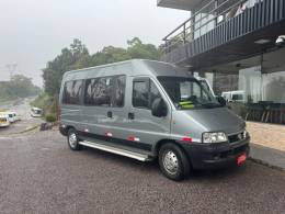 FIAT - DUCATO - 2015/2016 - Cinza - R$ 145.000,00