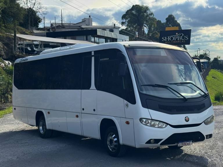 MARCOPOLO - SENIOR - 2011/2012 - Branca - R$ 230.000,00