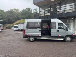 FIAT - DUCATO - 2015/2016 - Cinza - R$ 145.000,00