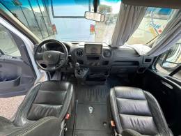 RENAULT - MASTER - 2016/2017 - Branca - R$ 295.000,00