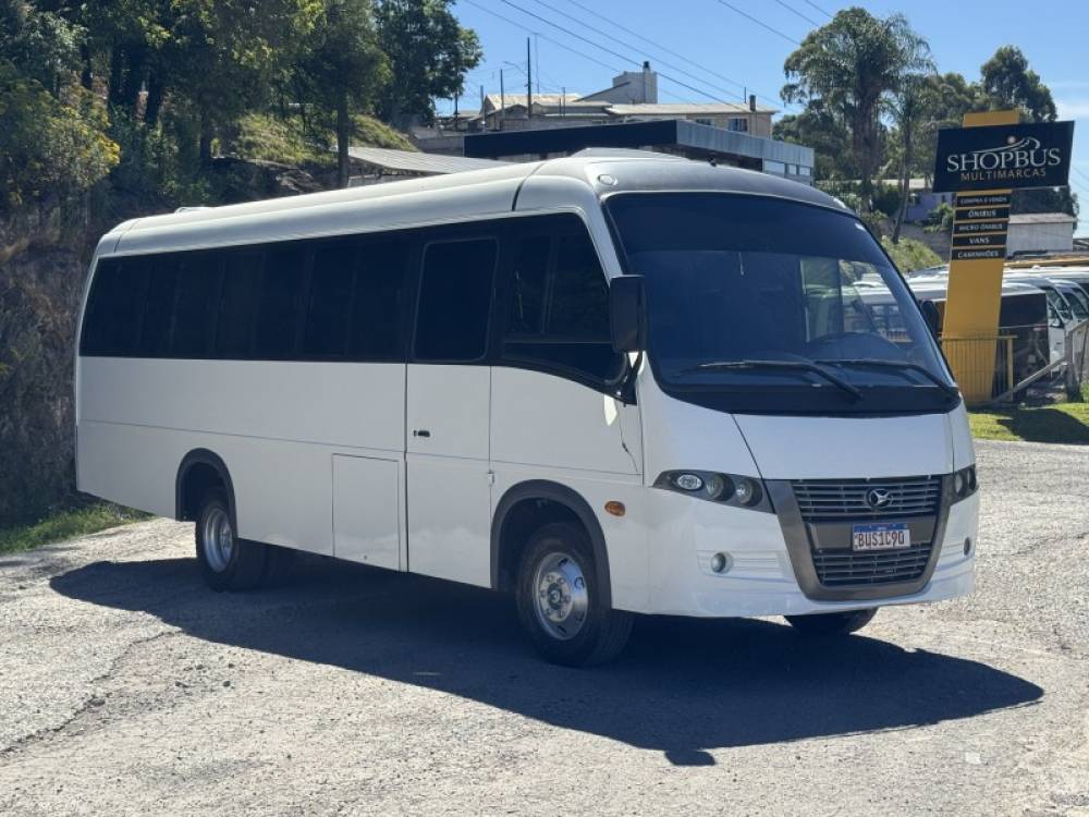 MARCOPOLO - VOLARE - 2010/2011 - Branca - R$ 160.000,00