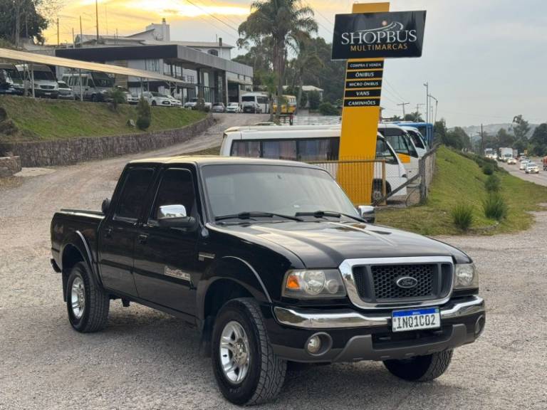 FORD - RANGER - 2006/2007 - Preta - R$ 65.000,00