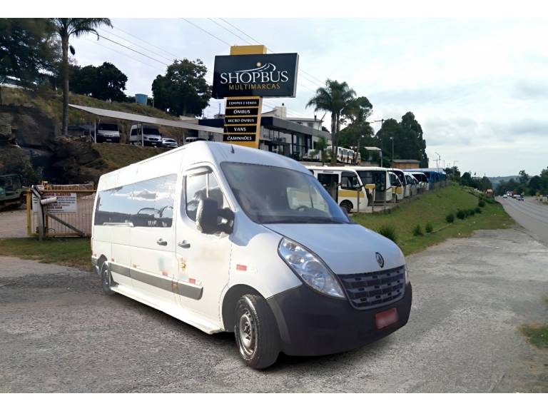 RENAULT - MASTER - 2017/2018 - Branca - R$ 199.990,00