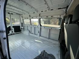 RENAULT - MASTER - 2024/2025 - Branca - R$ 270.000,00