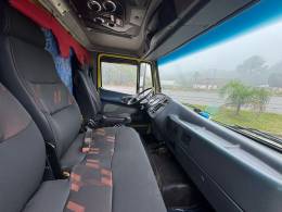 MERCEDES-BENZ - 712 2P (DIESEL) - 1999/1999 - Amarela - R$ 125.000,00