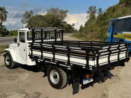 TOYOTA - BANDEIRANTE - 1995/1995 - Branca - R$ 130.000,00