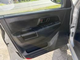 MITSUBISHI - PAJERO IO - 2001/2002 - Branca - R$ 47.900,00