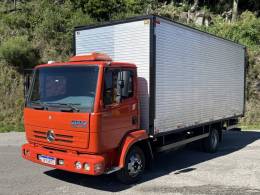 MERCEDES-BENZ - 914 - 2002/2002 - Vermelha - R$ 150.000,00