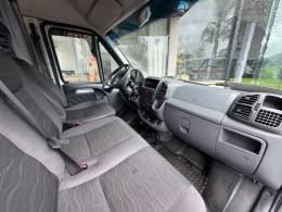 FIAT - DUCATO - 2015/2016 - Cinza - R$ 145.000,00