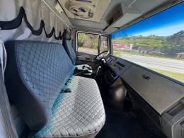 MERCEDES-BENZ - 710 - 2003/2003 - Branca - R$ 150.000,00