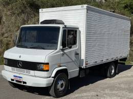 MERCEDES-BENZ - 710 - 2003/2003 - Branca - R$ 150.000,00