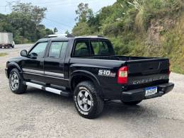 CHEVROLET - S10 - 2009/2010 - Preta - R$ 73.000,00