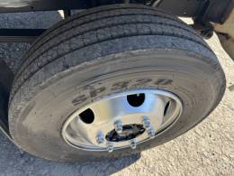 MERCEDES-BENZ - 710 - 2003/2003 - Branca - R$ 150.000,00