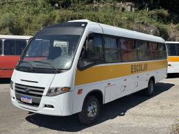 MARCOPOLO - VOLARE - 2013/2014 - Branca - R$ 230.000,00