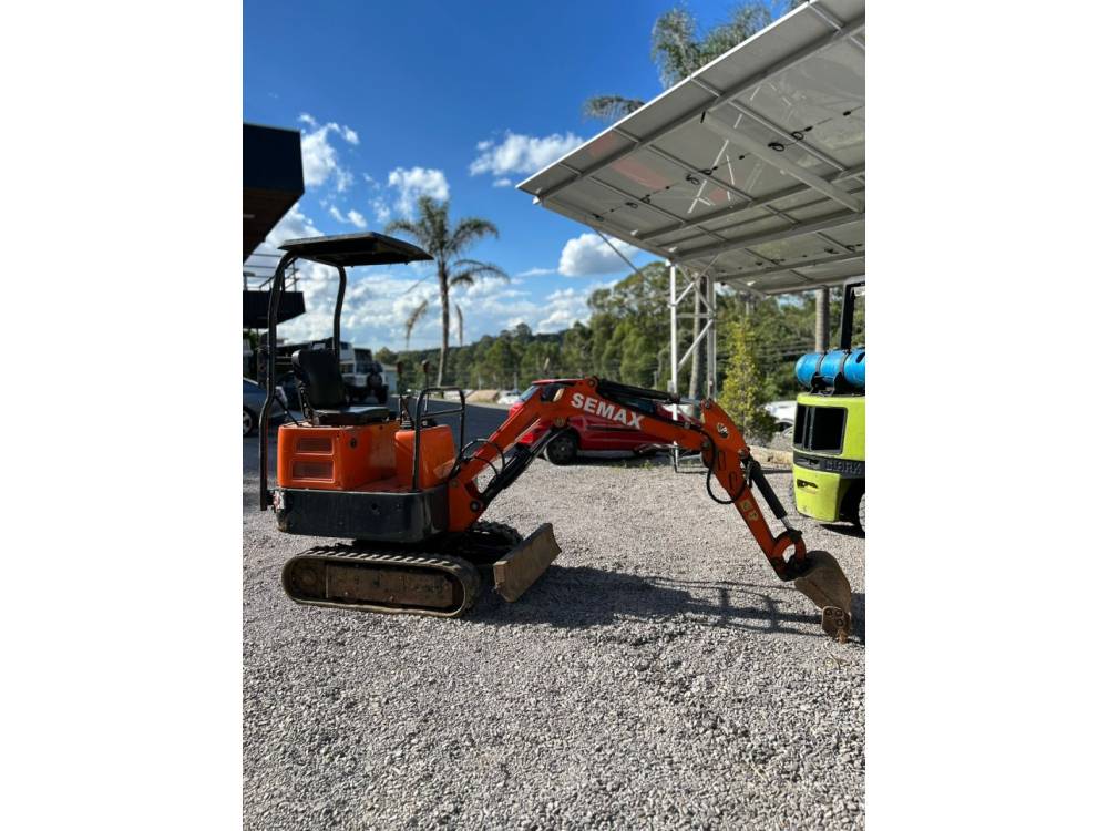 SEMAX - MINI ESCAVADEIRA SX 10 - 2018/2018 - Laranja - R$ 55.000,00