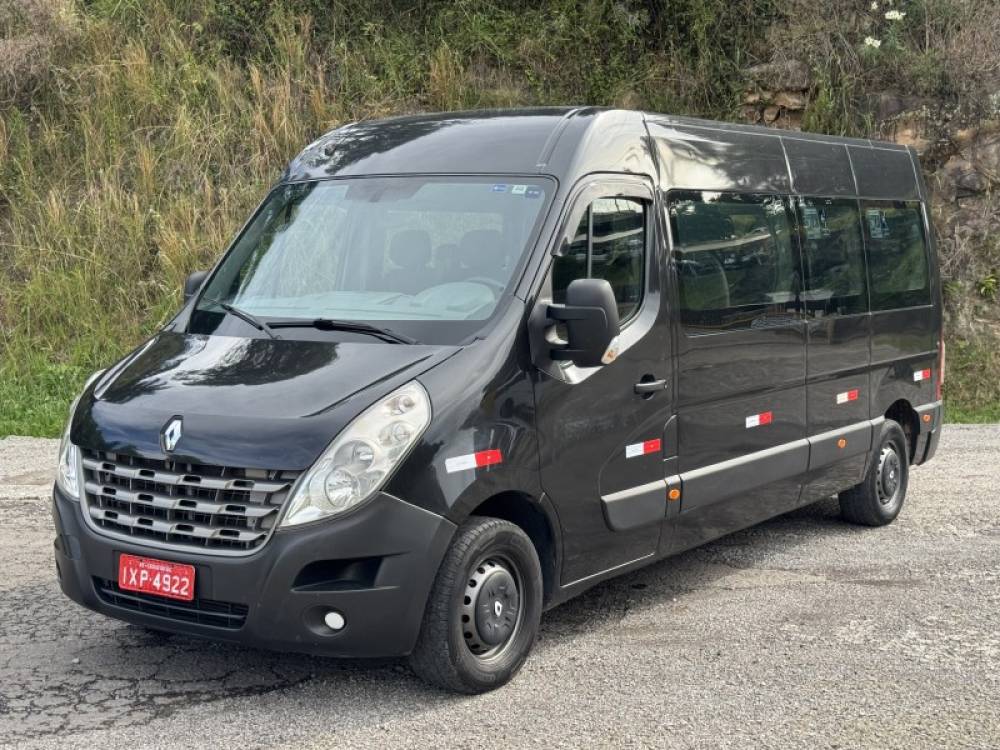 RENAULT - MASTER - 2016/2017 - Preta - R$ 160.000,00