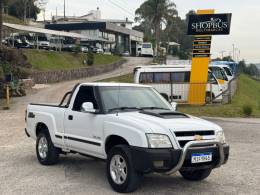 CHEVROLET - S10 - 2010/2011 - Branca - R$ 68.900,00