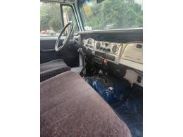 TOYOTA - BANDEIRANTE - 1996/1996 - Branca - R$ 99.990,00